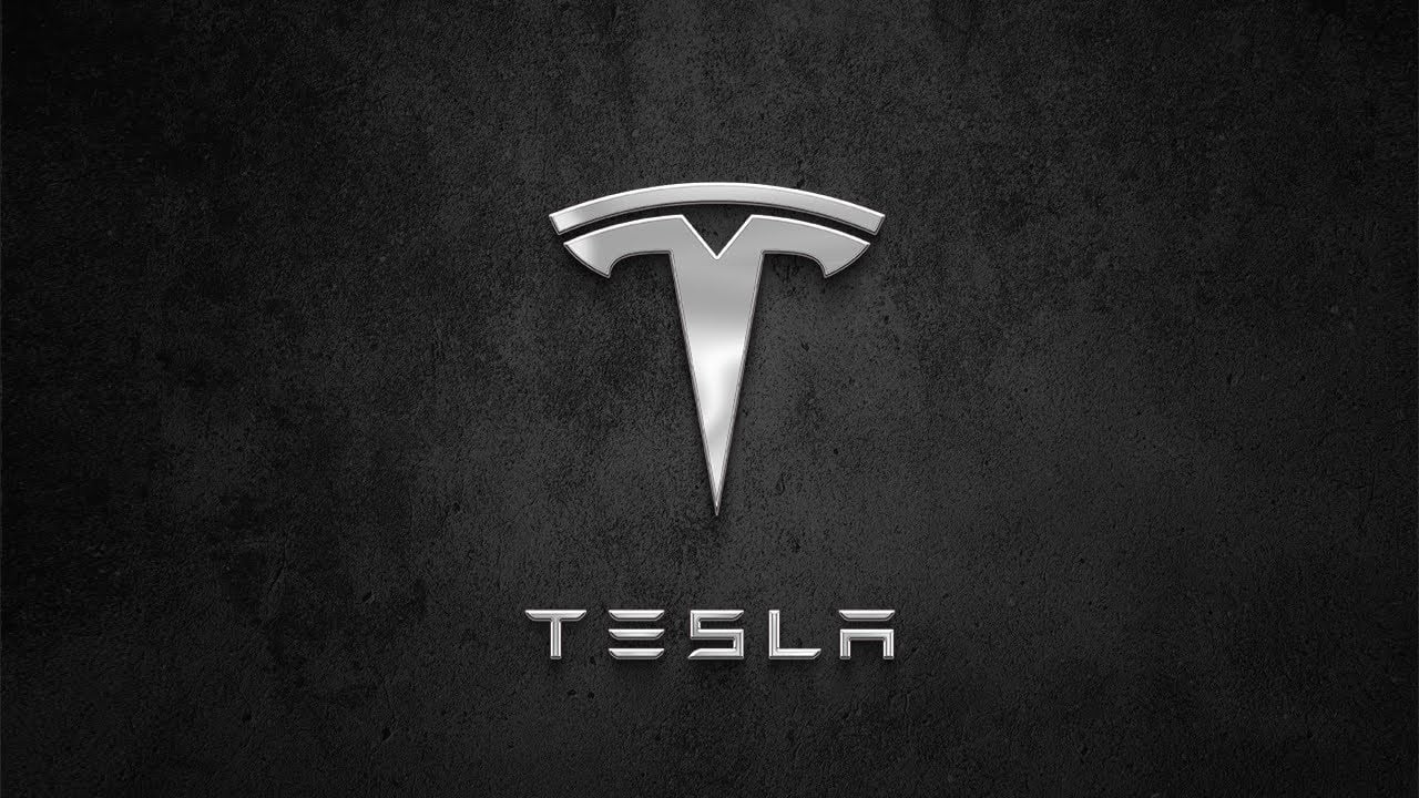 New Tesla Concept Commercial, Drive Bold Slogan, and OOH and Digital
Advertising: A Game Changer in the EV Industry